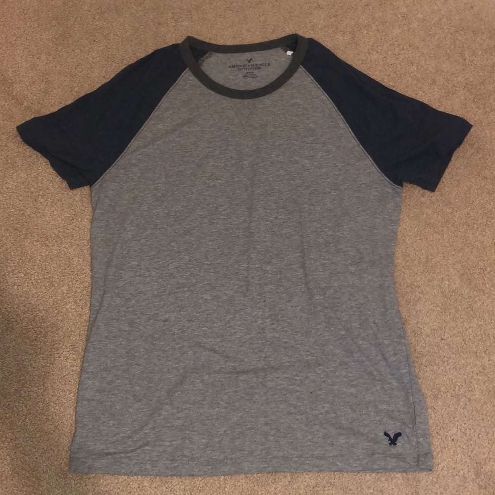 American Eagle T-Shirt